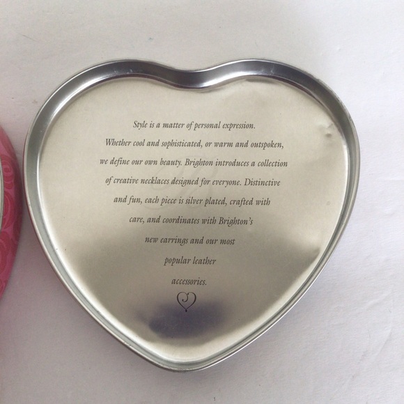 BRIGHTON HEART SHAPED LARGE JEWELRY TRINKET TIN - Picture 8 of 9